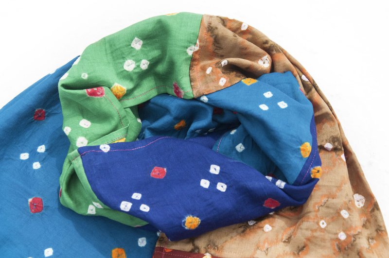 印度纯绵围巾 手工围巾 拼布绑染丝巾 扎染草木染棉丝巾-海洋泡泡 - 围巾/披肩 - 棉．麻 多色