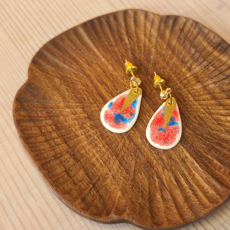 24K纯鎏金白色结晶釉彩耳环 (水滴形) - 耳环/耳夹 - 瓷 多色