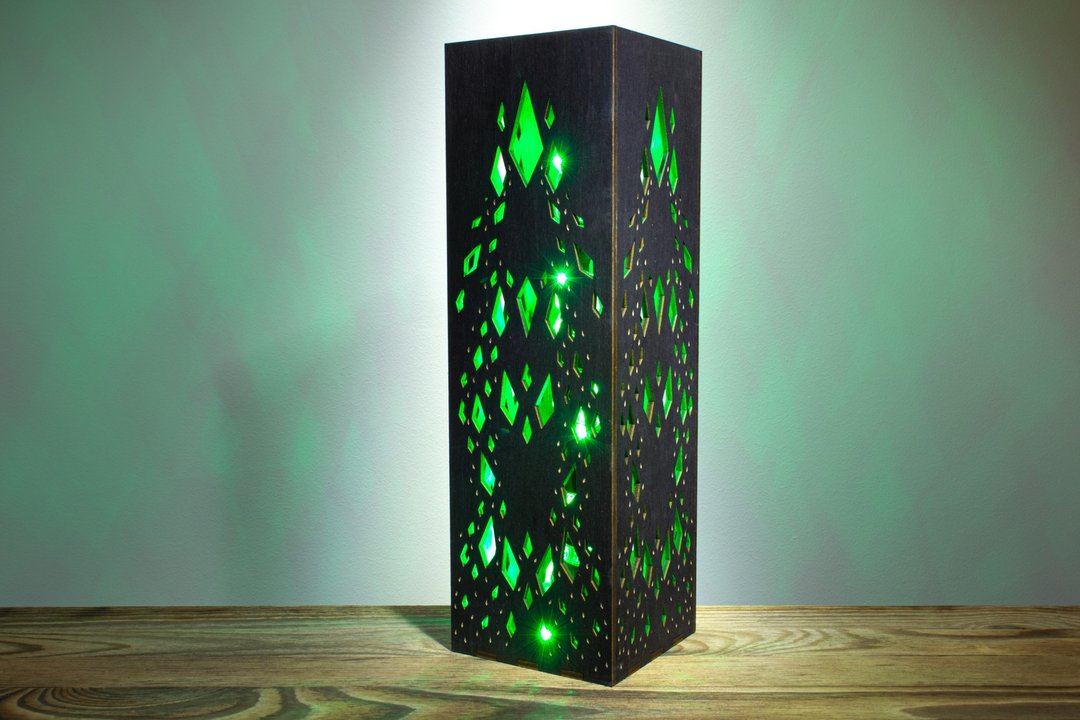 水晶造型 LED 桌灯 | 科幻庞克 RGB 小夜灯 - 灯具/灯饰 - 木头 黑色