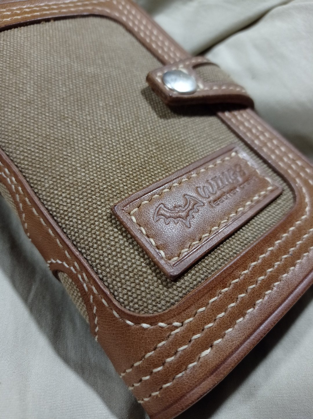 Leather Passport Cover and car documents made of handmade genuine leather - 护照夹/护照套 - 真皮 咖啡色