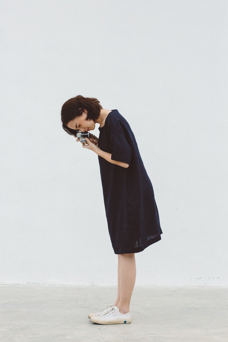 Sun-kissed Loose Dress in Navy - 洋装/连衣裙 - 棉．麻 蓝色