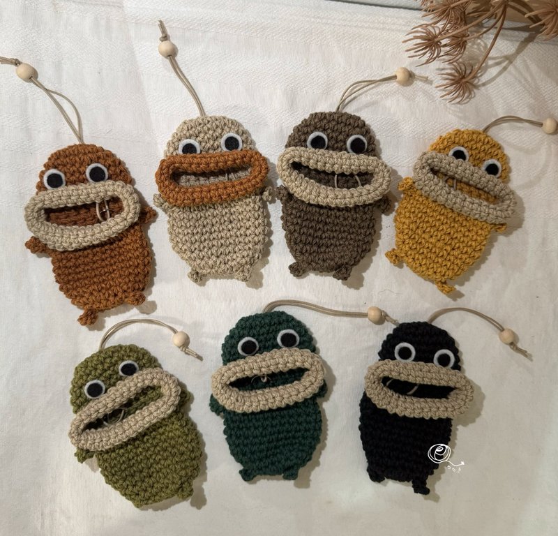 阿怪编织钥匙包/手作/编织 - 钥匙链/钥匙包 - 棉．麻 