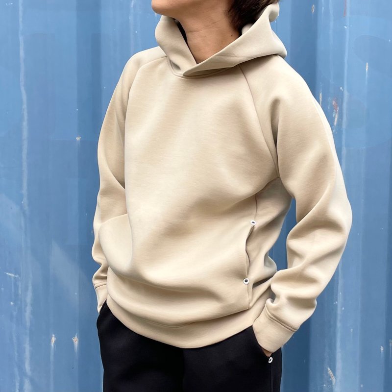 【男女皆可穿着】蜂巢织法隐形口袋连帽衫【驼色】 - 中性连帽卫衣/T 恤 - 聚酯纤维 卡其色