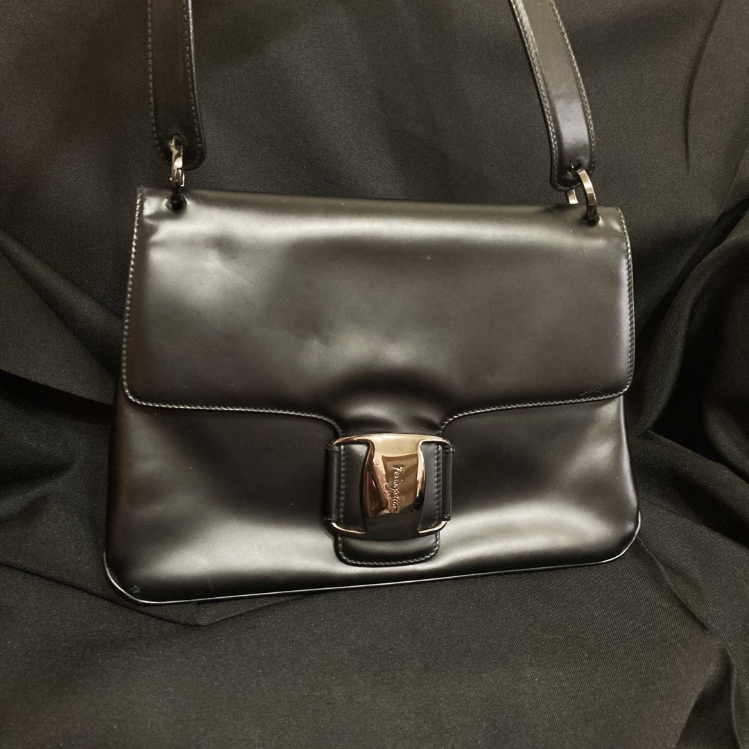 Salvatore Ferragamo 黑 雾面 牛皮带 意大利 古董包 vintage - 手提包/手提袋 - 其他材质 黑色