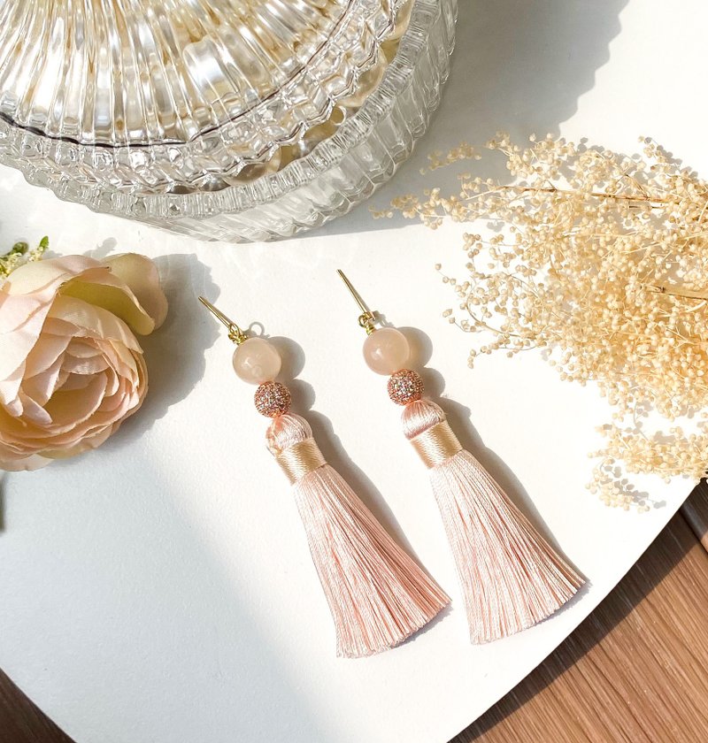 RURI | 玫瑰金樱花玛瑙粉色长流须耳环 - 耳环/耳夹 - 宝石 粉红色