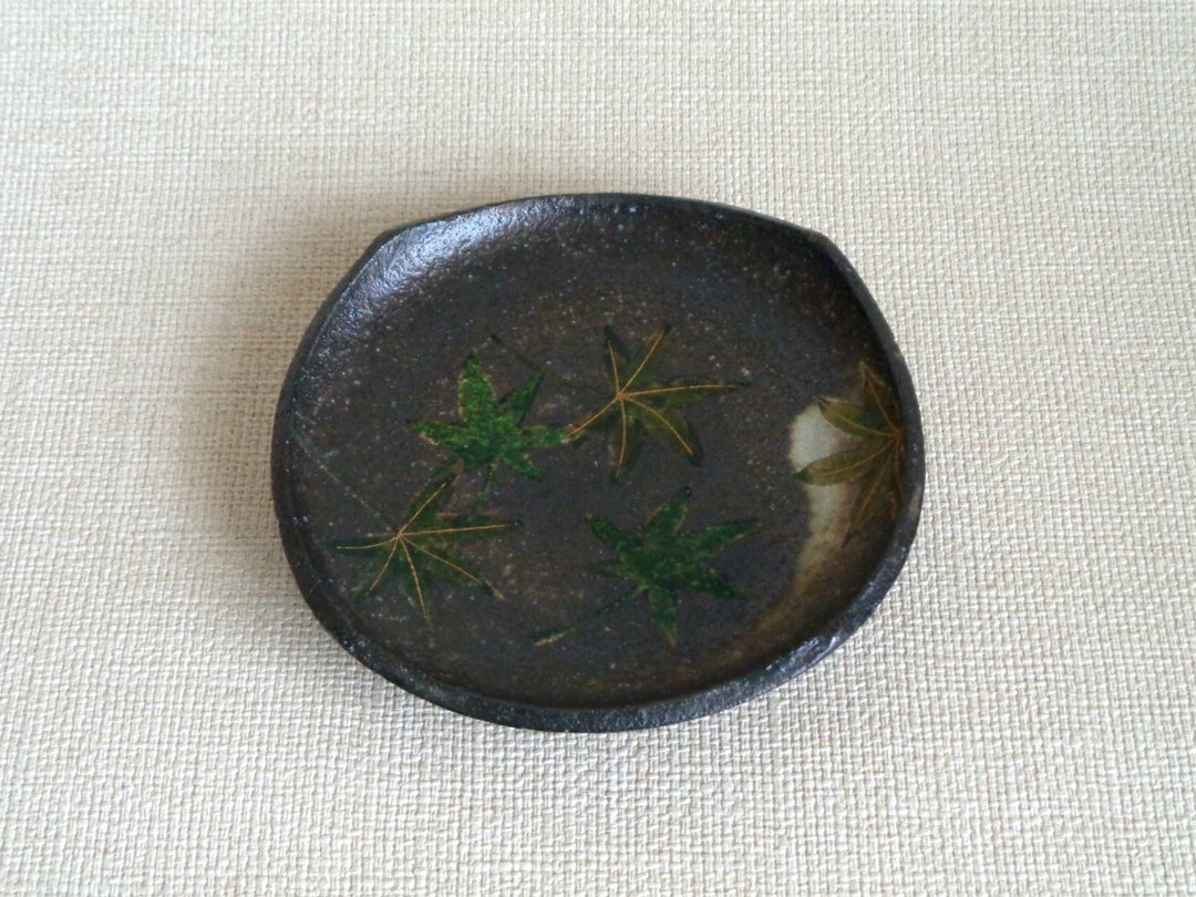方盘，蓝枫，金箔 - 盘子/餐盘/盘架 - 陶 黑色