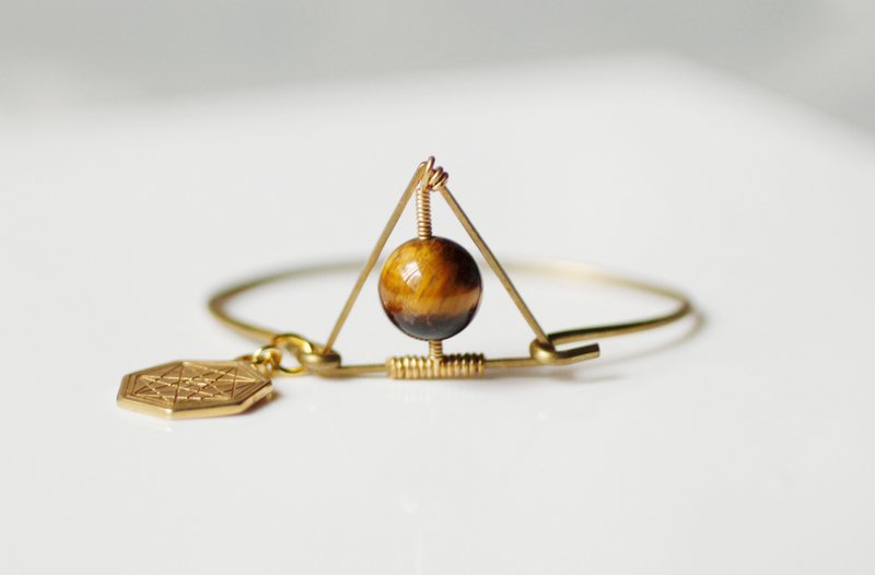 Myth *新款* 三角黄虎眼黄铜幼手镯 - 手链/手环 - 宝石 黄色