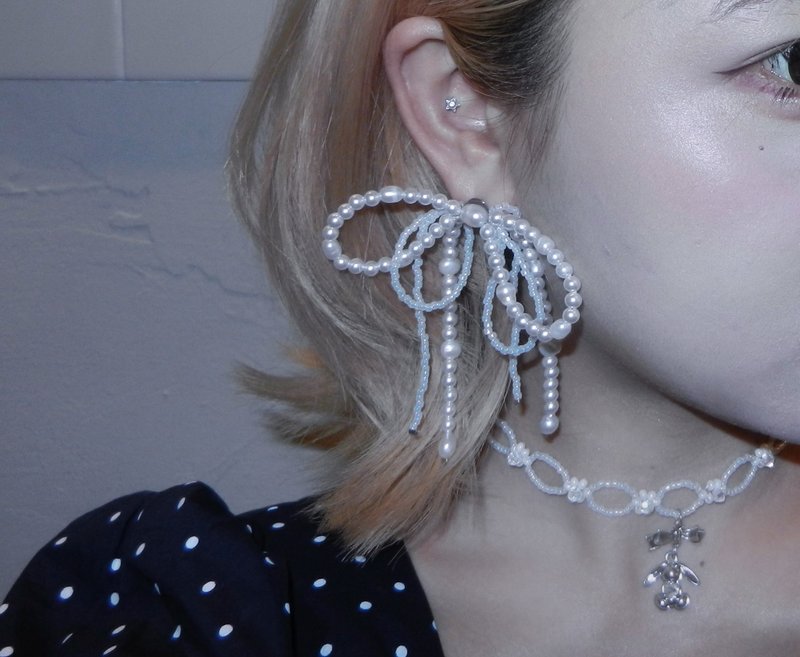 日系双层珍珠蝴蝶结耳环 耳针 不锈钢 一对 - 耳环/耳夹 - 珍珠 透明