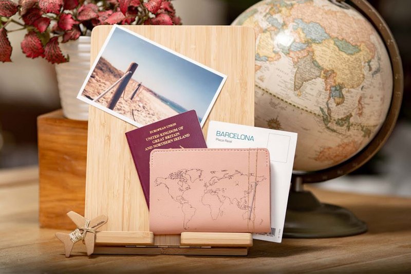 个人专属 真皮地图护照套(迷雾粉) - 护照夹/护照套 - 真皮 粉红色