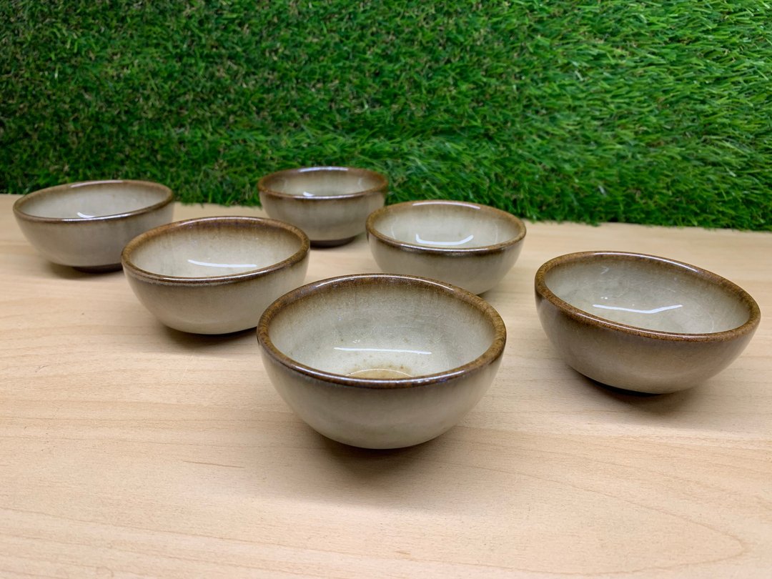 青瓷品茗圆杯 l 柴烧 - 茶具/茶杯 - 陶 银色