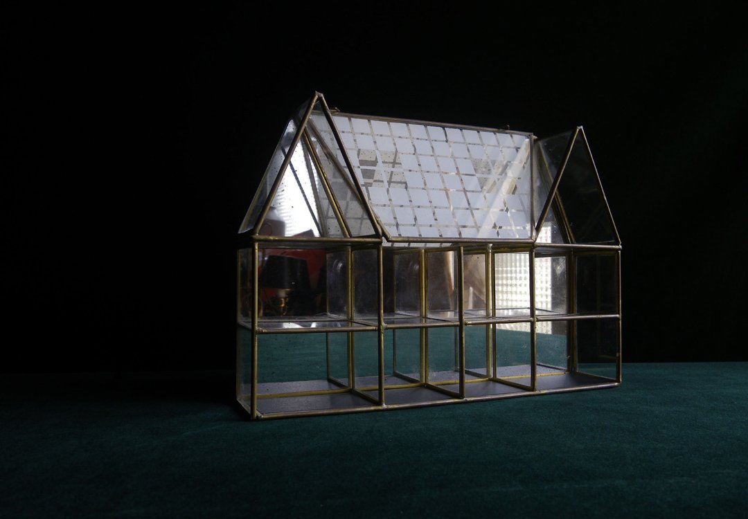 【老时光 OLD-TIME】早期台湾制铜框玻璃屋展示小柜 - 收纳用品 - 其他材质 多色