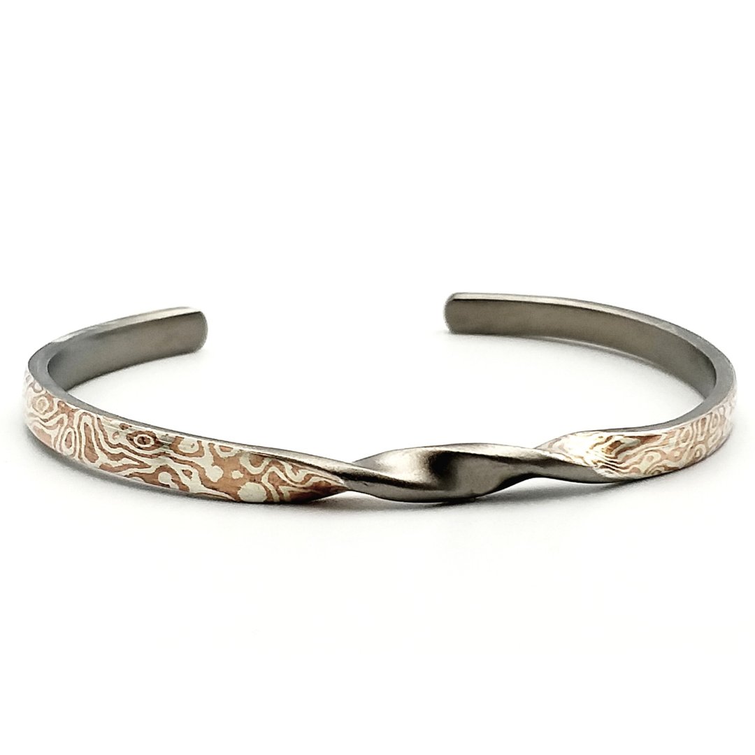 Mokume Gane Bang. THE TWIST of Wave reflects ring 4mm width. - 手链/手环 - 银 银色