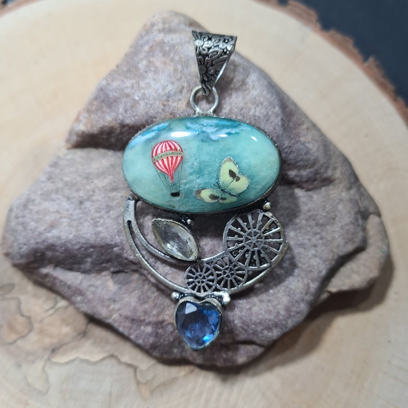 蓝色坠饰。石头上的油画。可穿戴的艺术品。 - 项链 - 石头 蓝色