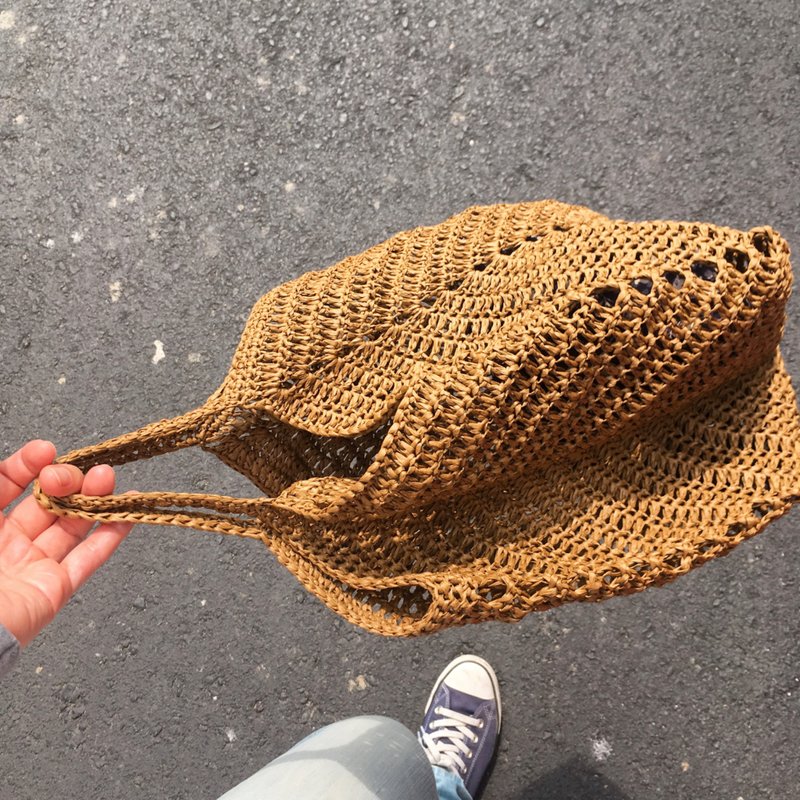 hm2。拉菲纸纤 百变提袋 焦糖 - 手提包/手提袋 - 纸 咖啡色