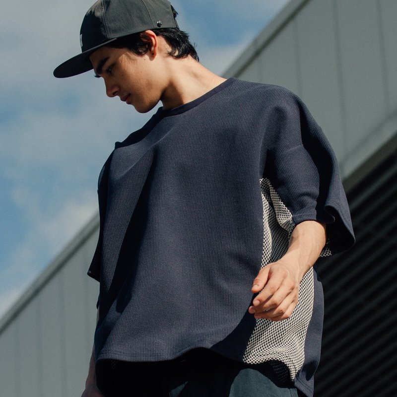 蜂巢针织/渔网织透气T恤 - 男装上衣/T 恤 - 棉．麻 蓝色