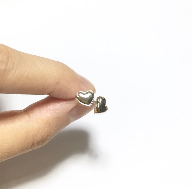 925纯银 爱心 耳针/耳环 - 耳环/耳夹 - 其他金属 银色