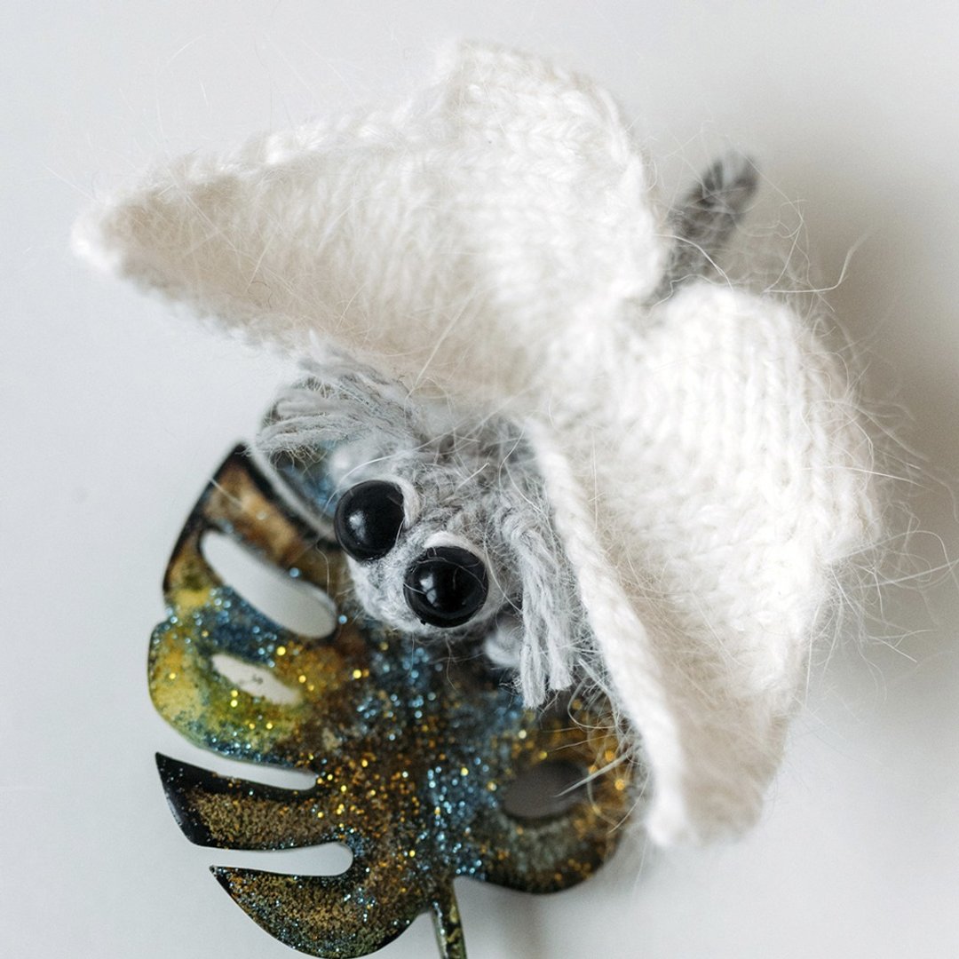 Tiny Butterfly knitting pattern. Knitted insect step by step tutorial. - 手工艺教程/工具书 - 其他材质 