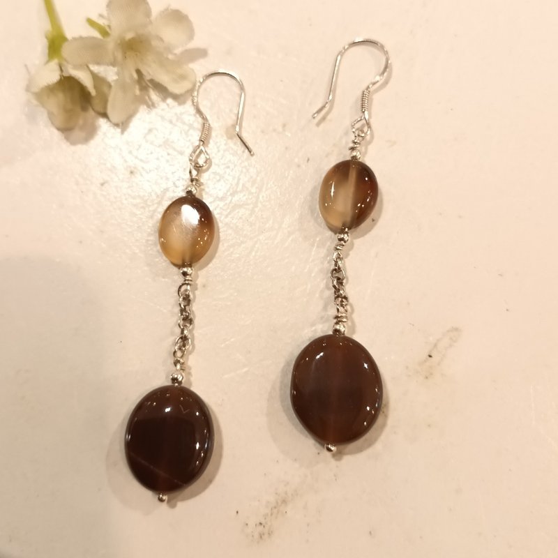 纯银设计耳环 黑玛瑙+925银(耳勾) - 耳环/耳夹 - 玉石 咖啡色