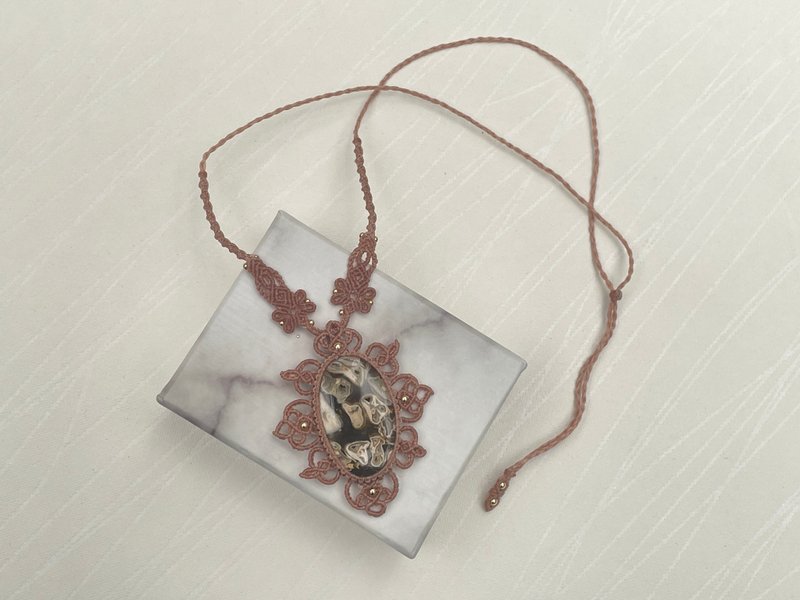#220912 Macrame 花生木化石 编织 颈链 - 项链 - 半宝石 粉红色
