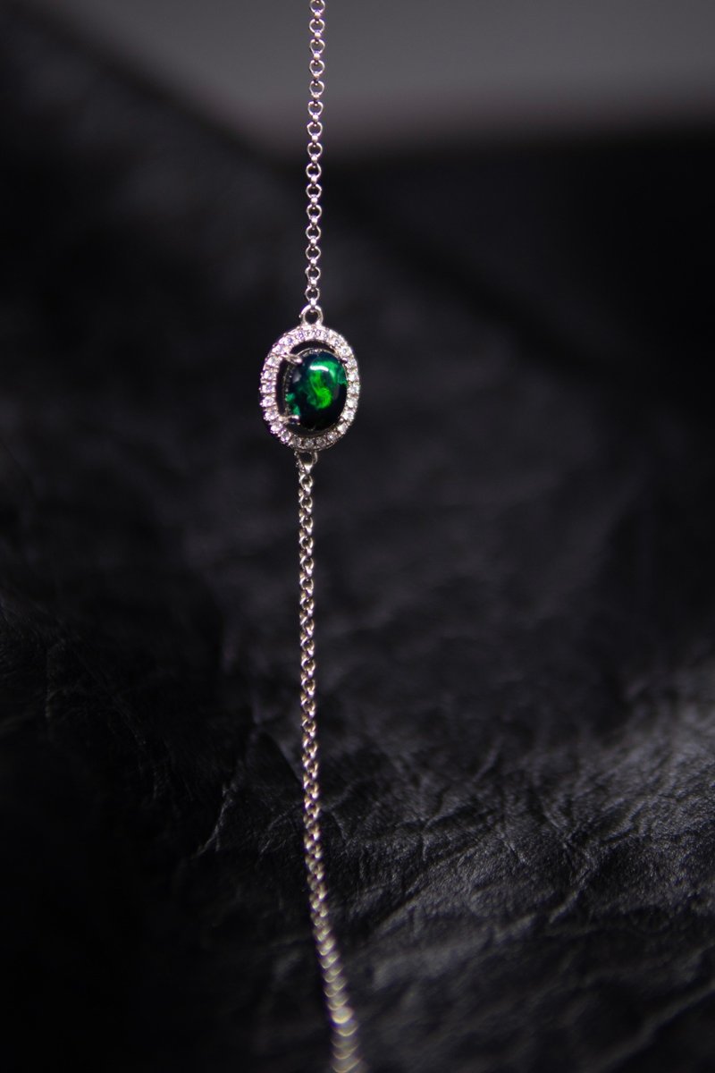 欧泊 银手链 10月生辰石 - 手链/手环 - 水晶 