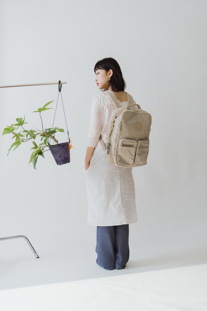 NETTA户外探索扩充多功能后背包 (3色) 小包需另购 - 后背包/双肩包 - 尼龙 卡其色