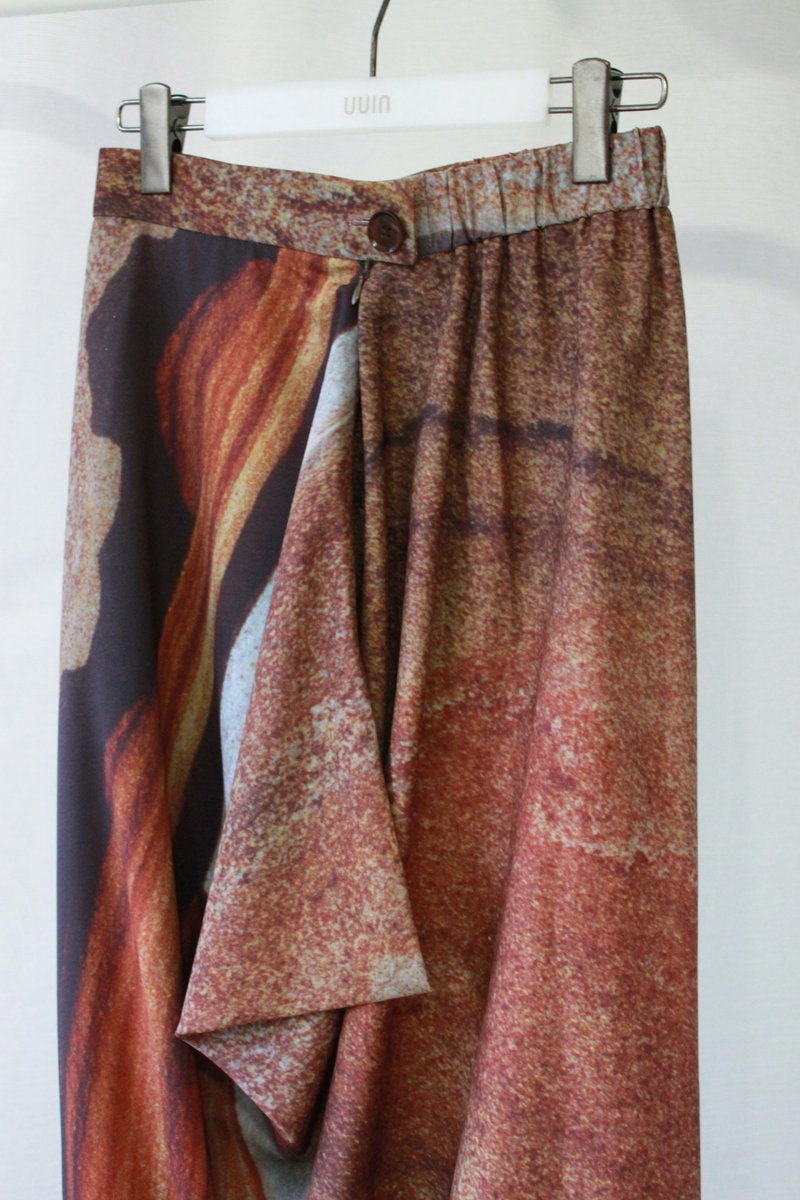 UUIN   _ 石系打印花裙 - 裙子 - 其他人造纤维 多色