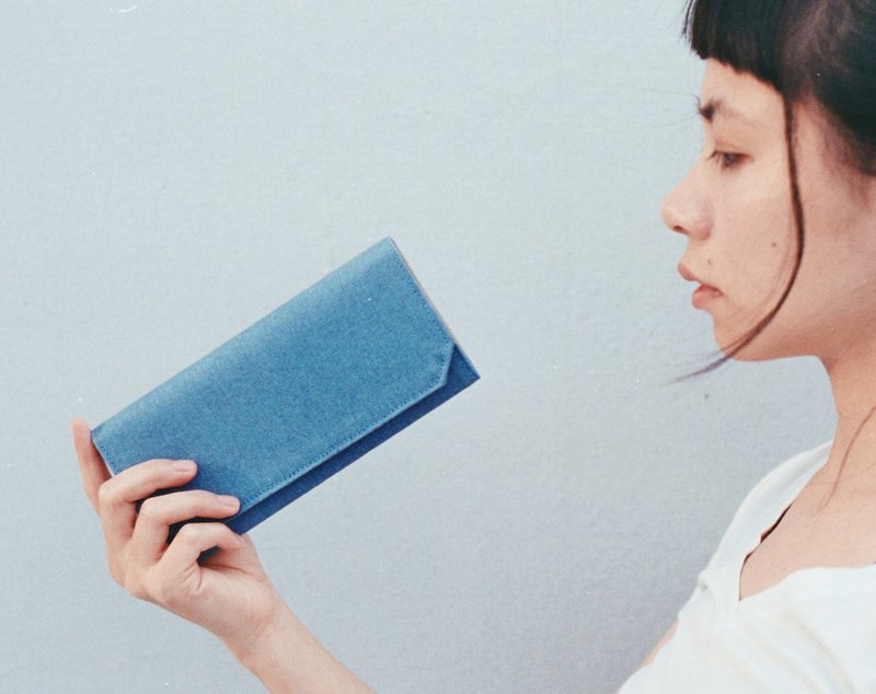 海蓝 帆布纸长夹 超轻量/色票系列/皮夹/可水洗纸 即将完售 - 手拿包 - 棉．麻 蓝色