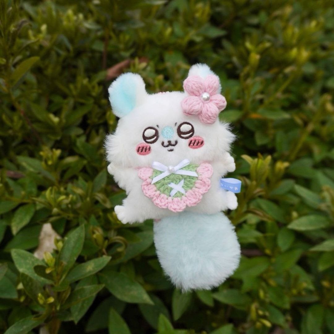 樱花草-赏花领巾 | 娃衣 吉伊卡哇 ちいかわ Chiikawa 10cm - 玩偶/公仔 - 棉 粉红色