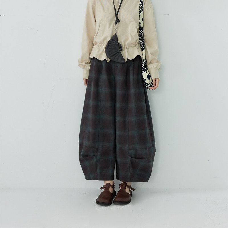 打褶格纹灯笼裤|裤子|春款|Sora-1758 - 女装长裤 - 棉．麻 