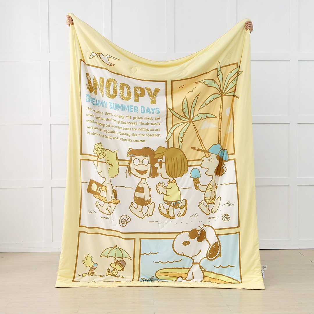 【PEANUTS 史努比联名款】酷夏沙滩冰丝凉感夏被－150x190cm - 被子/毛毯 - 聚酯纤维 黄色