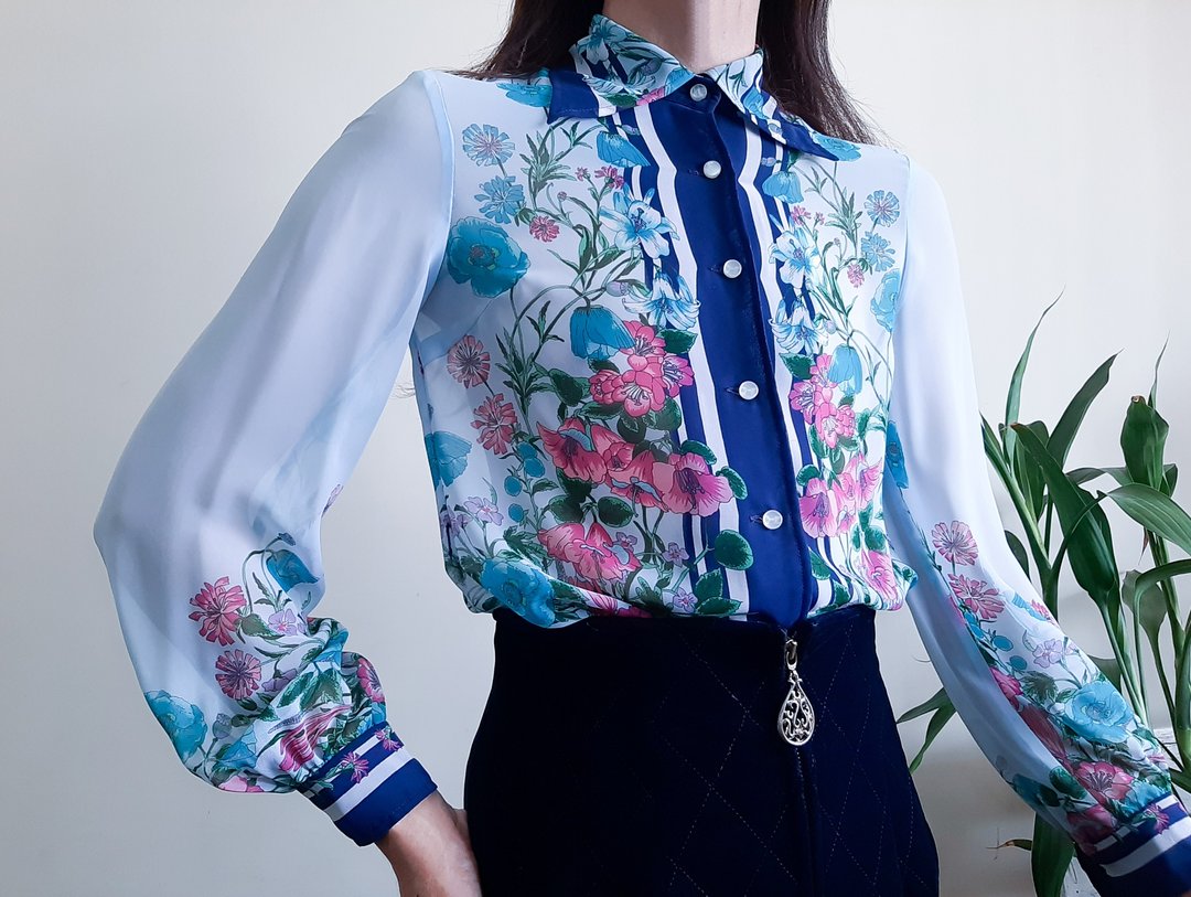 复古 70 年代 80 年代围巾印花衬衫蓝粉色花卉雪纺衬衫 XS 码 - 女装衬衫 - 聚酯纤维 蓝色