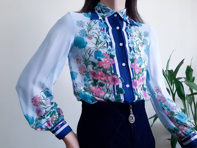 复古 70 年代 80 年代围巾印花衬衫蓝粉色花卉雪纺衬衫 XS 码 - 女装衬衫 - 聚酯纤维 蓝色