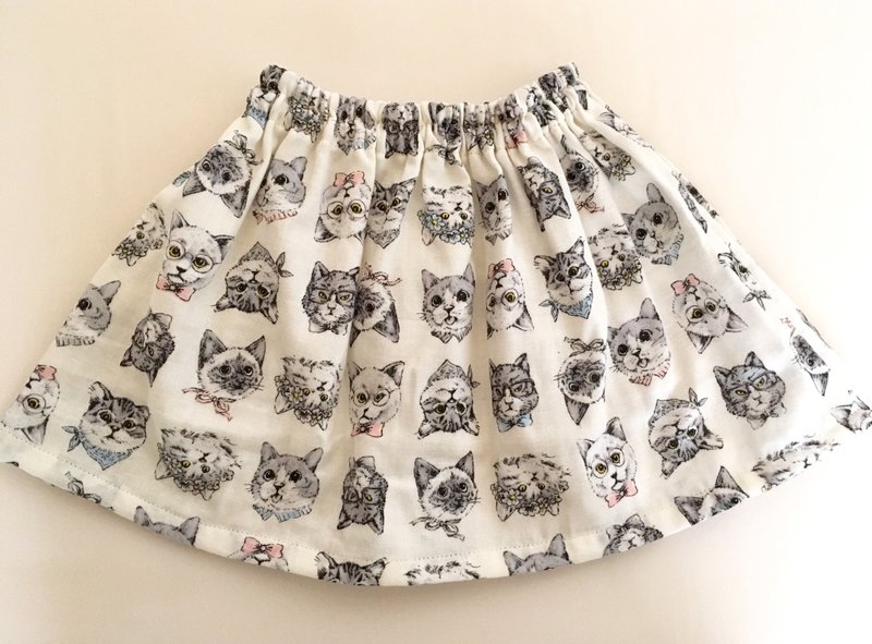Mama and Matching * Gather Skirt of Fluffy Double Gauze * Spoof Cat Pattern * Parent and Child * Off White - 其他 - 棉．麻 白色