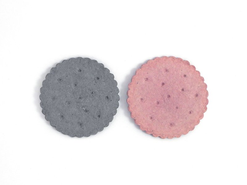 饼干-杯垫/吸水杯垫/红麴、芝麻一组/免费印字 - 杯垫 - 纸 