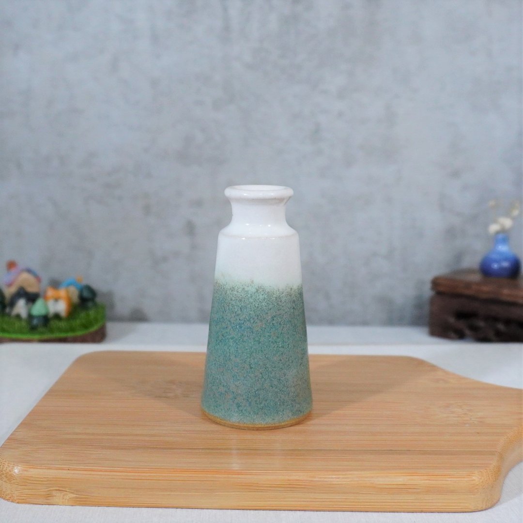 湛青小高腰花瓶-约8.5CM - 花瓶/陶器 - 陶 多色