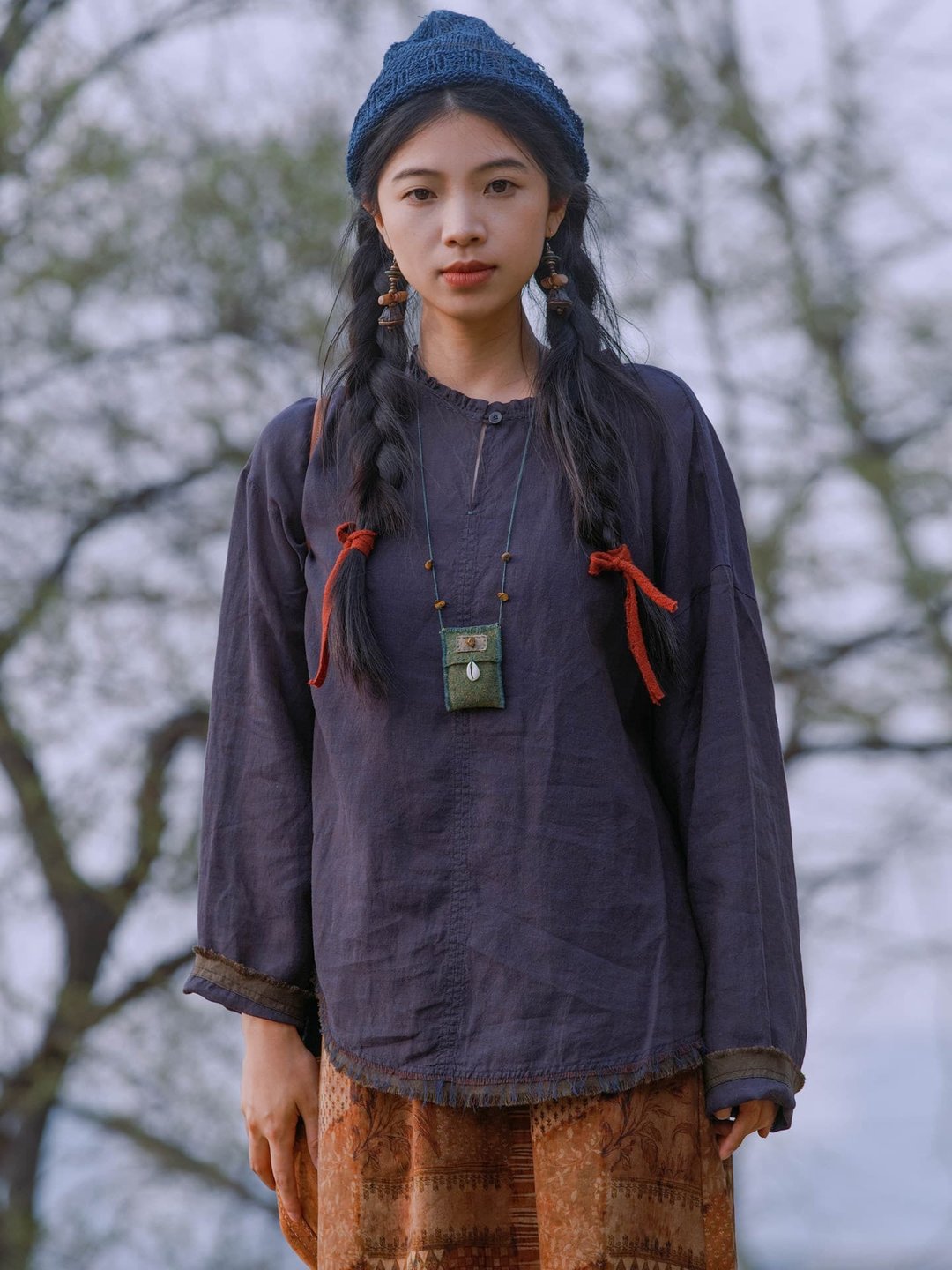 紫木 寬松長袖苧麻拼色套頭衫 木耳邊手工繡襯衫 - 女装衬衫 - 棉 紫色