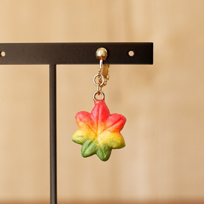 和纸饰品 耳夹/耳针 枫叶 红叶 炼切 和菓子 - 耳环/耳夹 - 纸 橘色