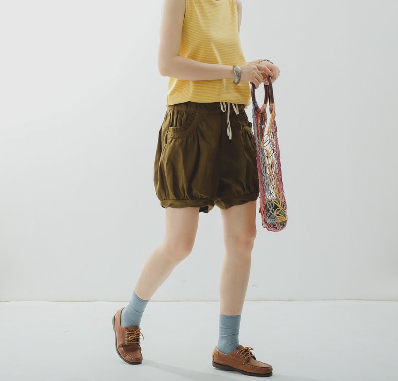 【少女趣味】法式复古/俏皮鬼马/亚麻花苞短裤 - 女装短裤 - 棉．麻 咖啡色