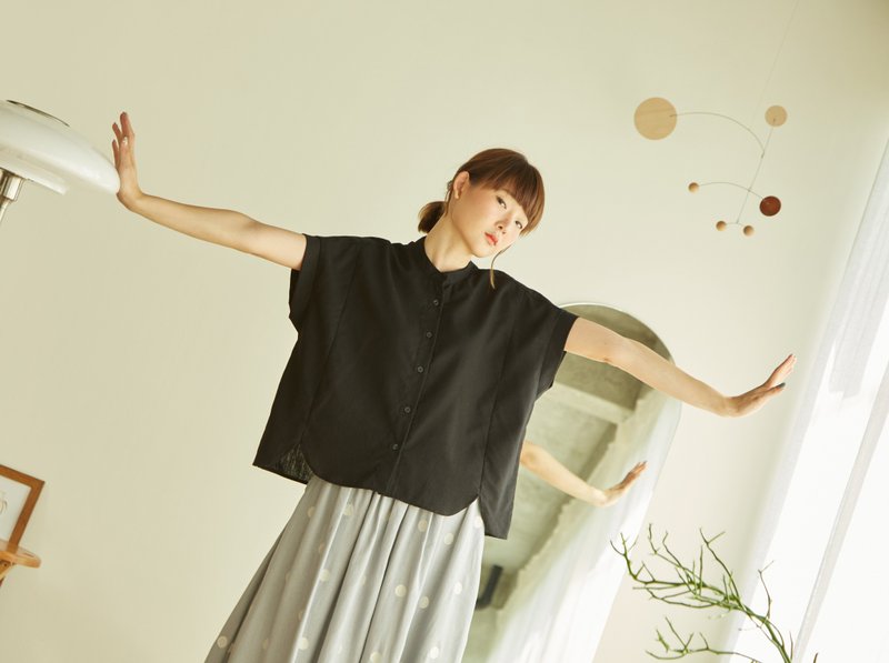 Linen Mandarin Collar Shirt - Black Color - 女装上衣 - 棉 黑色