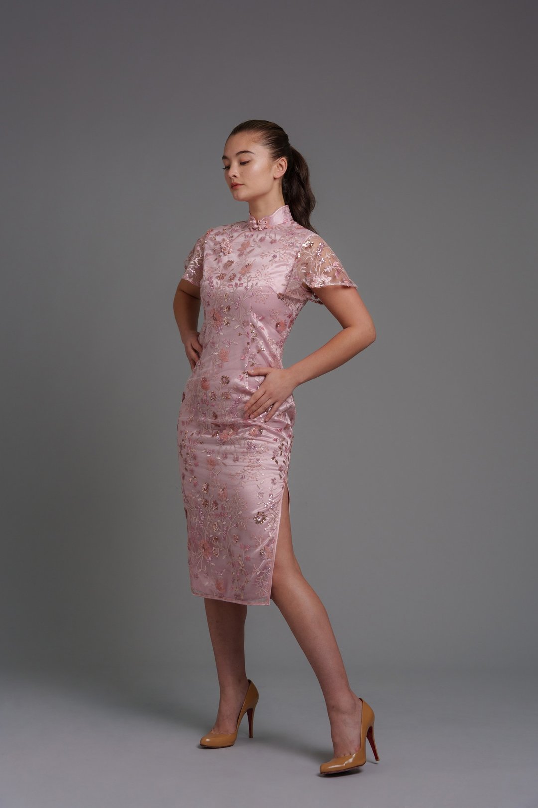 仙女铃铛飘逸袖闪片旗袍 |晚装|奶奶裙|晚礼服|香港设计|度身订造 - 旗袍 - 聚酯纤维 粉红色