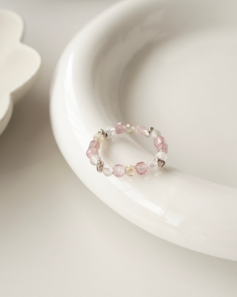 草莓钛晶小碎银戒/钛晶 草莓晶/水晶戒指 定制化 - 戒指 - 水晶 粉红色