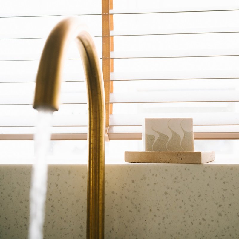 【24小时快速出货】英国 dook 顶级手工盐皂 - 静谧 (佛手柑+杜松 - 肥皂/手工皂 - 其他材质 多色