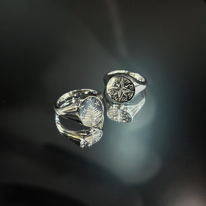 Customised hand engraved signet ring - 戒指 - 银 