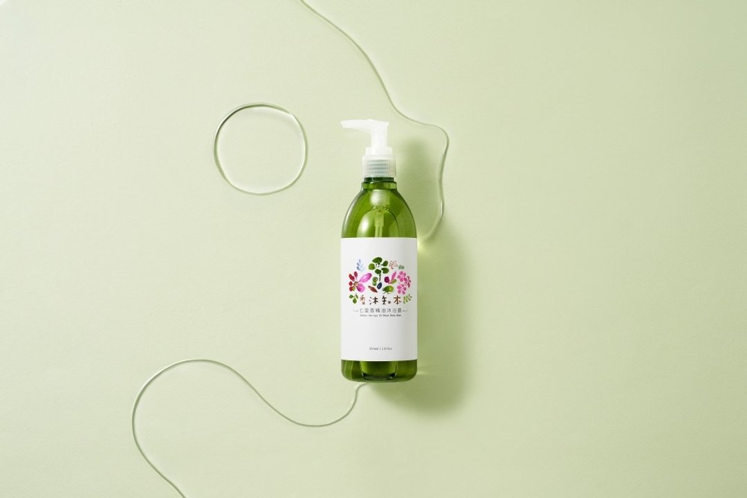 七里香精油沐浴露350ml－舒缓肌肤 温和沐浴清洁 - 沐浴用品 - 植物．花 