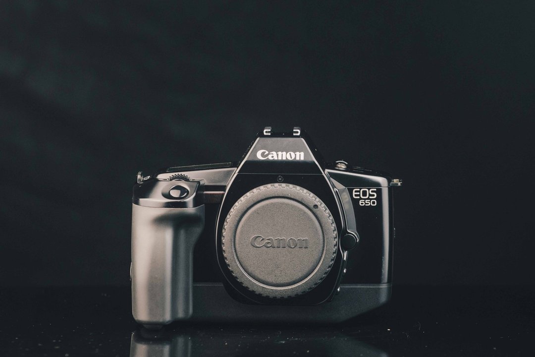 Canon EOS 650 #618 #135底片相机 - 相机 - 其他金属 黑色