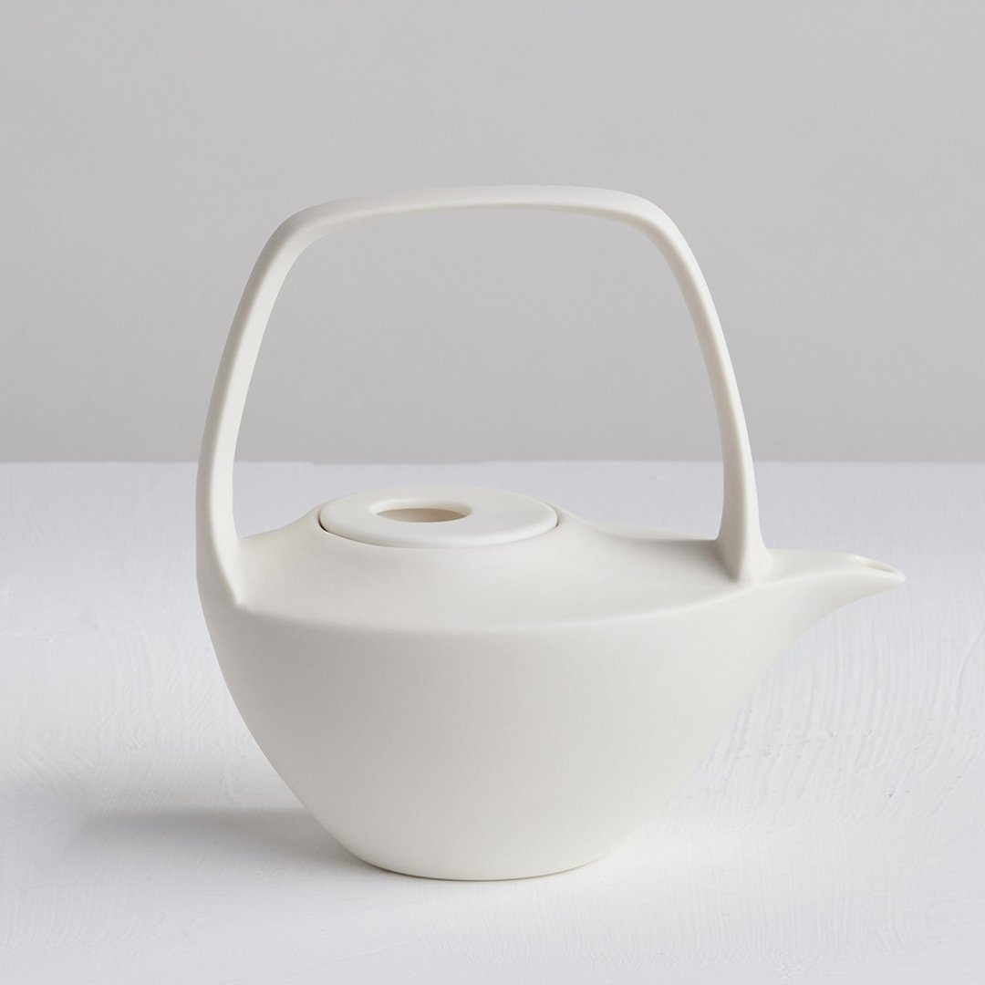 【3,co】水波提梁壶(2件式) - 白 - 茶具/茶杯 - 瓷 白色