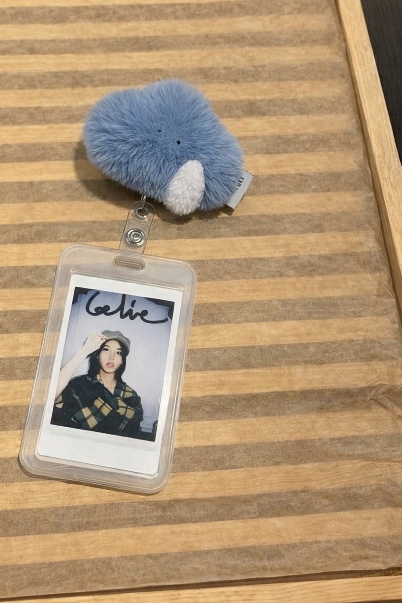 忧郁云朵挂绳夹 / 可爱护士证套 柔软绒毛 - 证件套/卡套 - 其他材质 蓝色