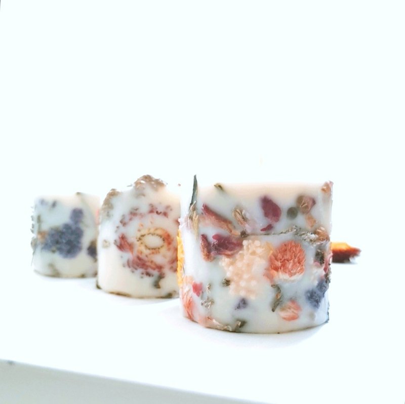 干花大豆蜡烛. 婚礼礼物.回礼.婚礼小物.定制.生日礼物. 情人节 - 蜡烛/烛台 - 蜡 多色