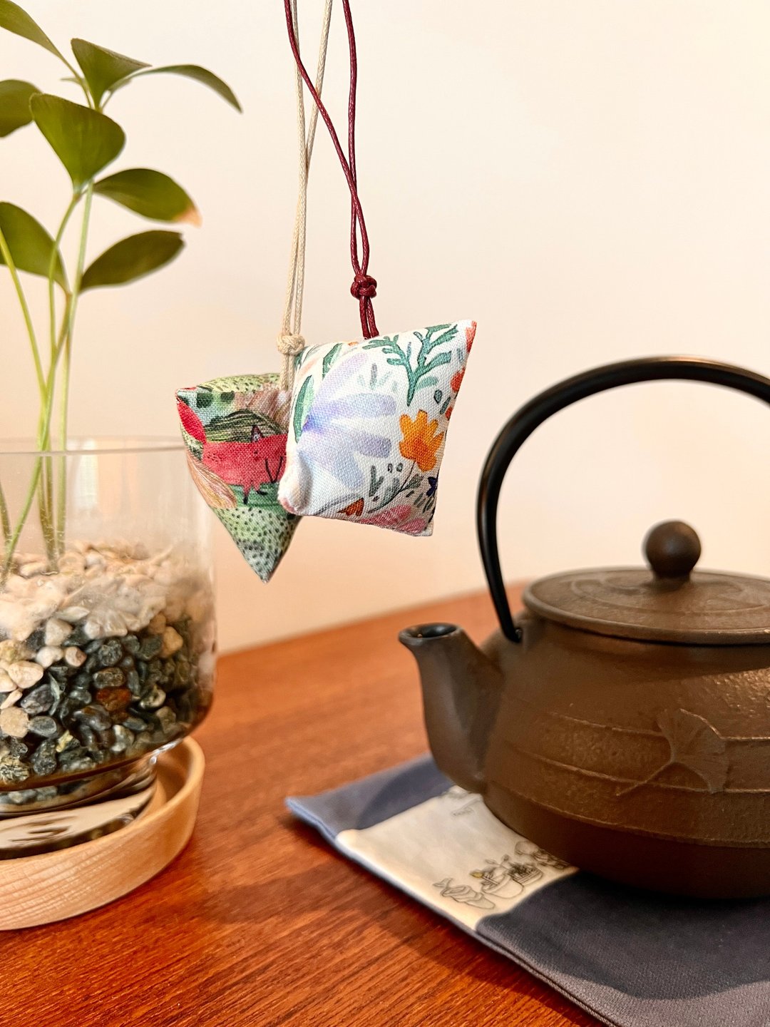 Have A Nice Day【最粽意你】粽型小香包吊饰 (2入组) - 香薰/精油/线香 - 棉 多色