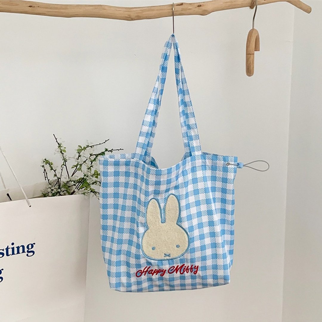 【iam我适文创】MIFFY 米菲 单肩包 斜背包 夏日 格纹 抽绳包 - 侧背包/斜挎包 - 聚酯纤维 蓝色